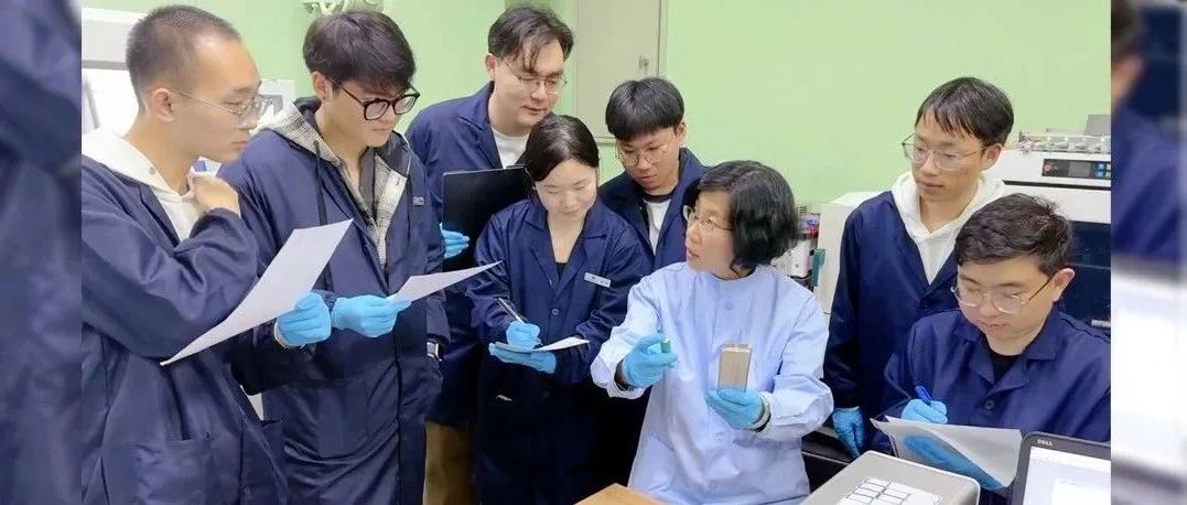 公开信息按发布时间滚动