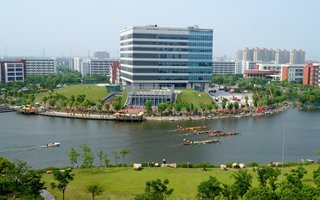 公开信息按发布时间滚动